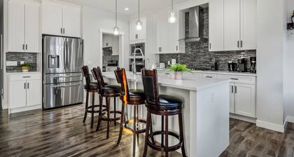 Luxury Retreat For Large Groups