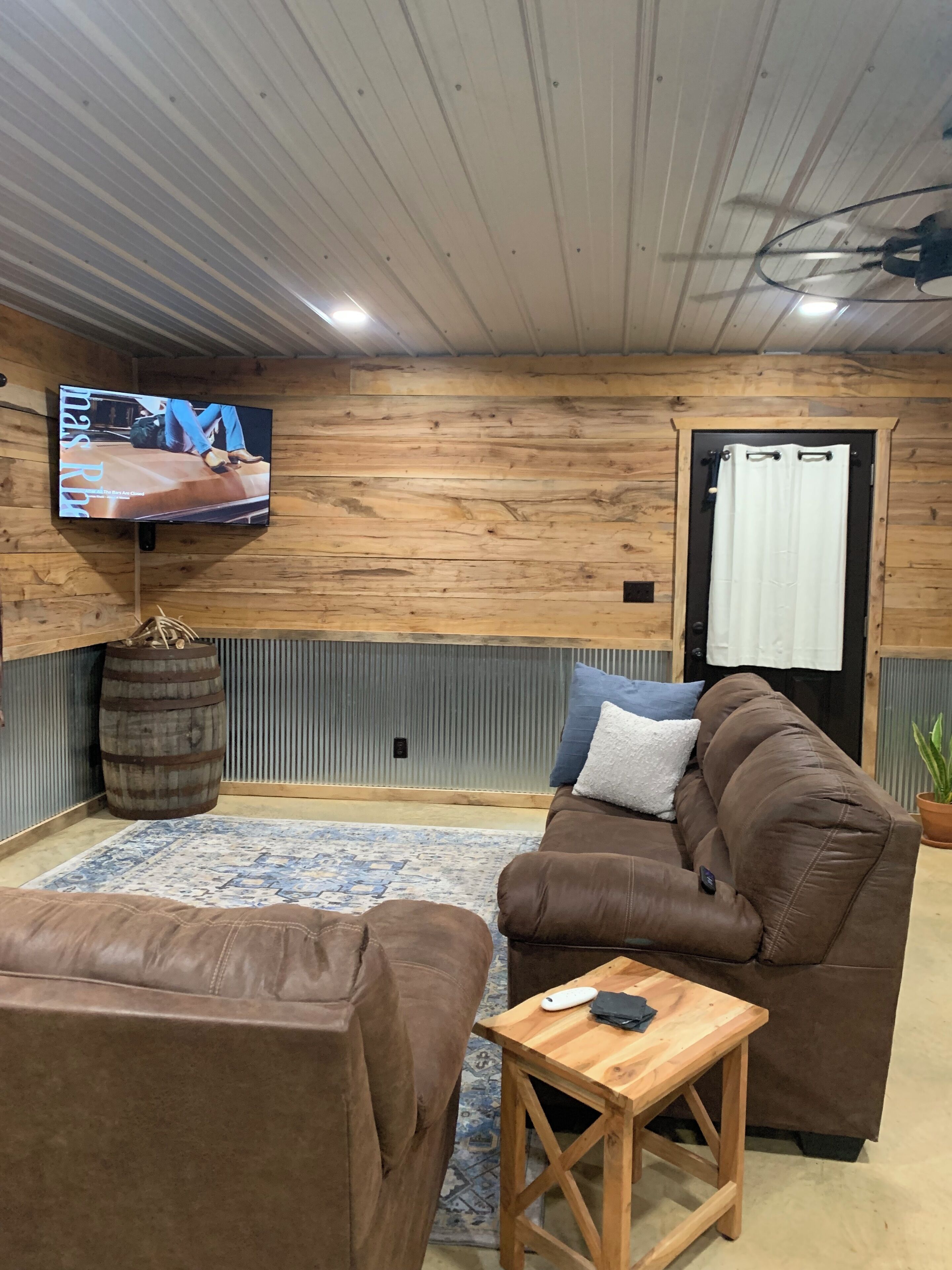 Smart TV, books