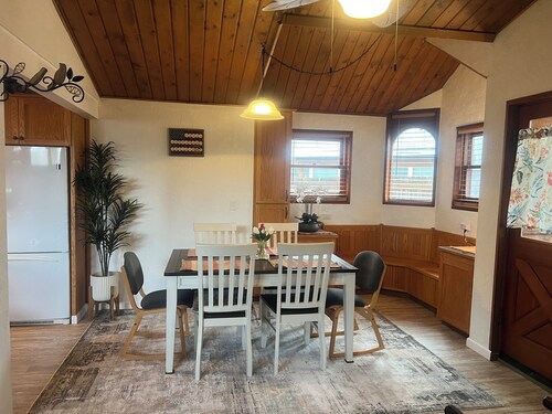 Cozy 3-bedroom house