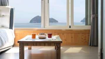 Basic Room, 1 Bedroom (Apt. 202, Building B) | 1 bedroom, free WiFi