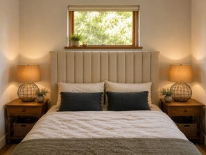 3 bedrooms, iron/ironing board, travel crib, WiFi
