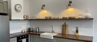 The Barn House on Beautiful, Luxury Property on outskirts of Richmond