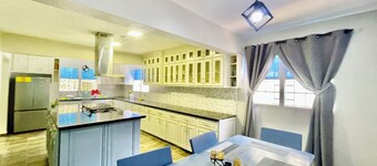 Charming 2-bedroom house with AC, WiFi in delightful countryside