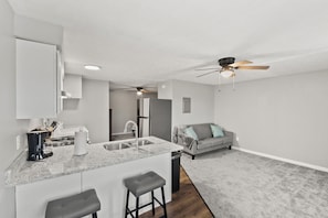 Interior - Charming studio apartment in Richmond, just minutes away from EKU (Richmond)