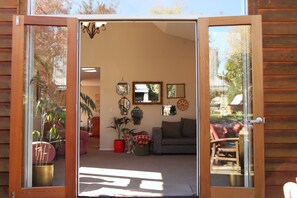 Interior - Arrowtown Cottage on Centennial (Arrowtown)