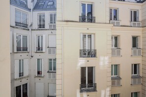 Exterior - Blueground | Le Marais, elev & w/d, nr Pompidou (Paris)