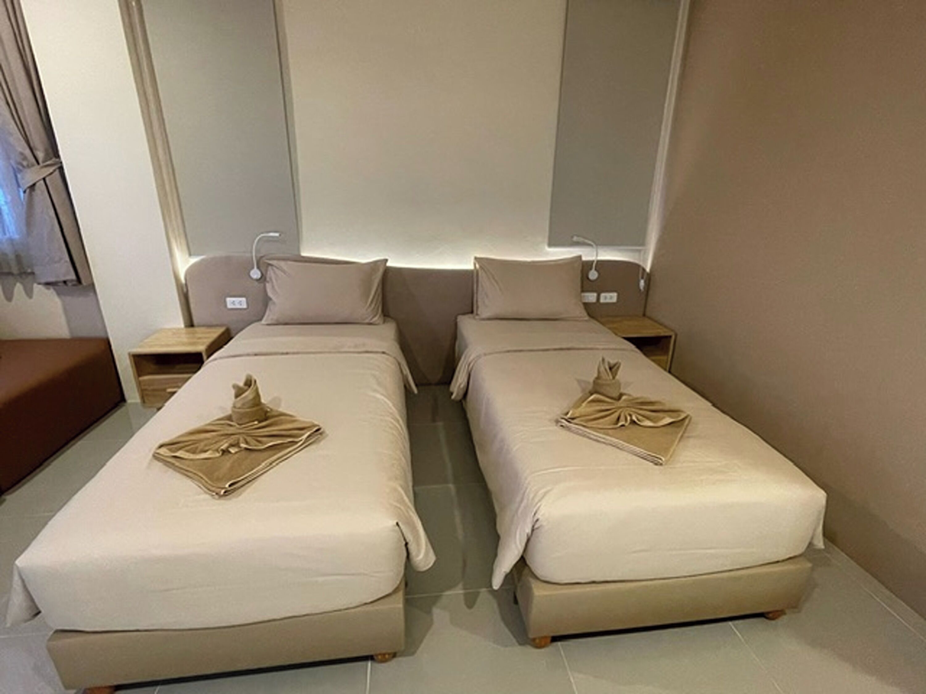 Roupas de cama antialérgicas, cofres nos quartos, Wi-Fi de cortesia