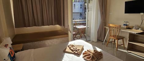 Hypo-allergenic bedding, in-room safe, individually decorated