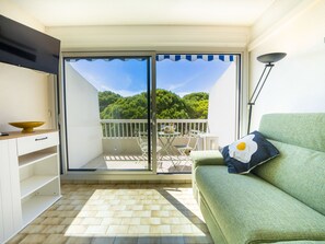 TV - La Frégate by Interhome (Port Camargue)