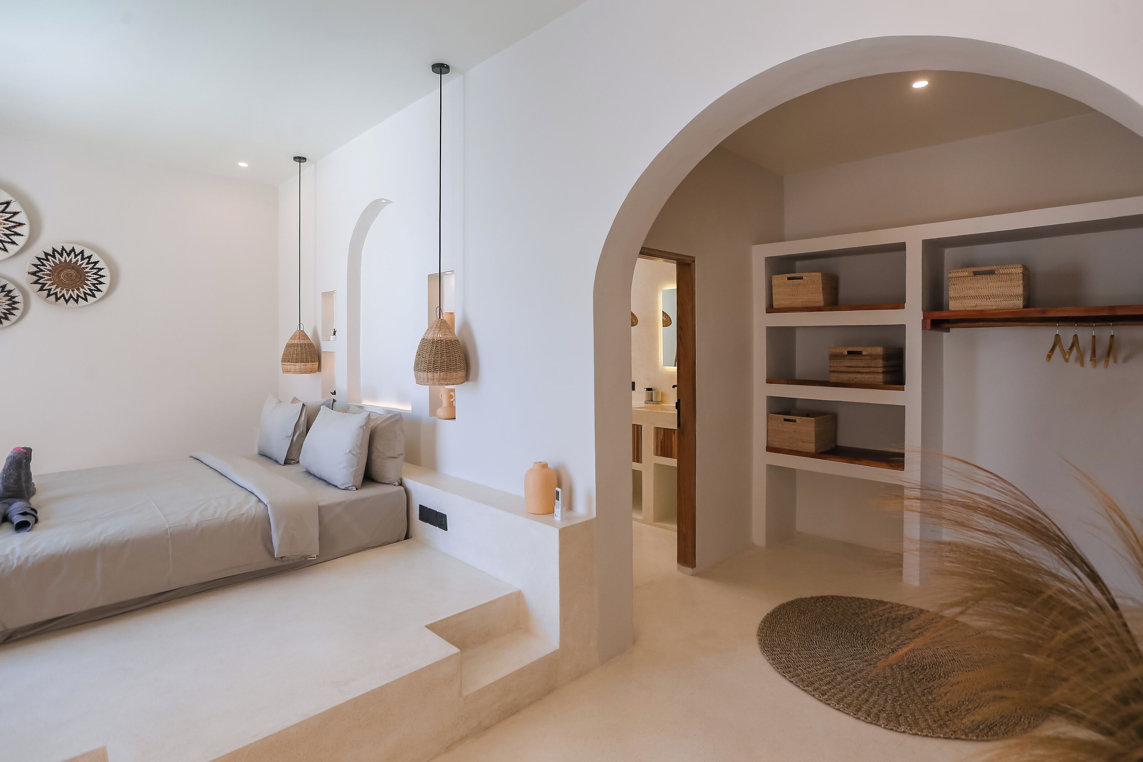 1 kamar tidur, brankas, tirai kedap cahaya, dan Wi-Fi gratis