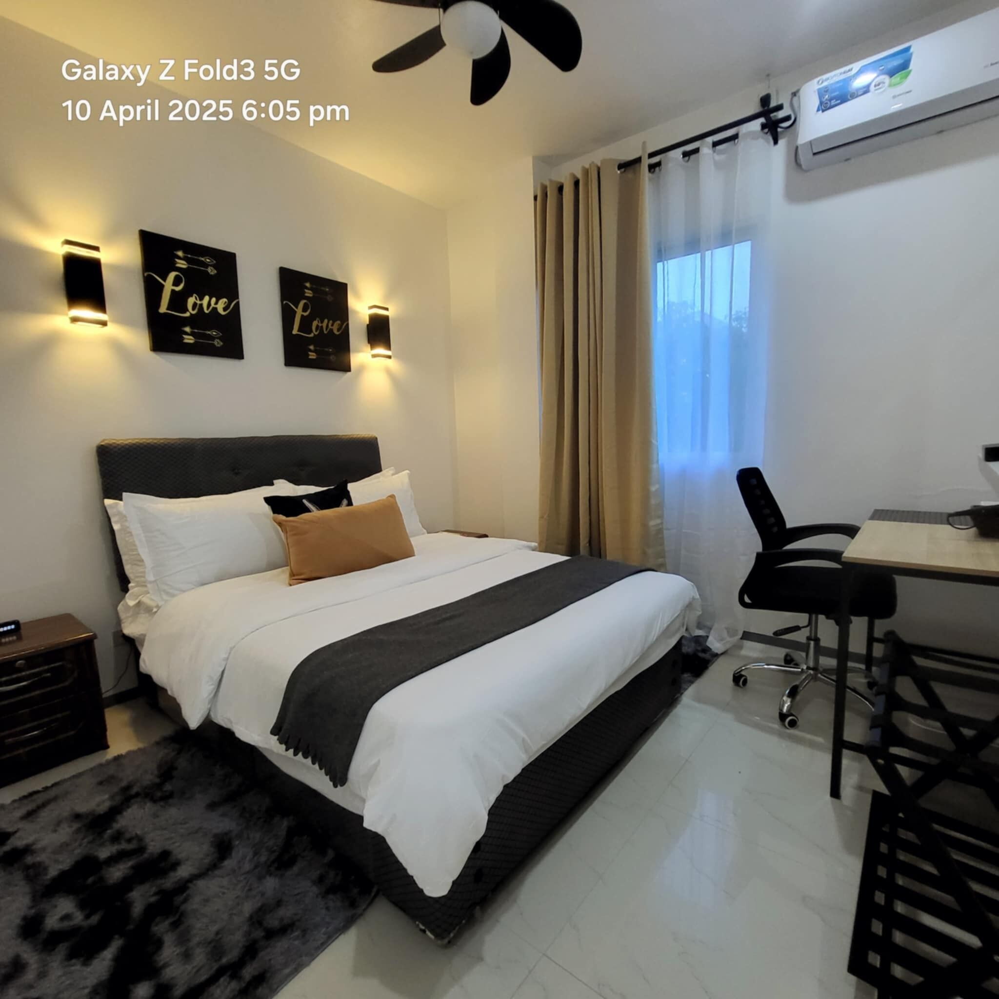 3 habitaciones, escritorio, wifi gratis y ropa de cama 