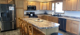 Scenic Riverways Retreat - Perfect for Families and Groups