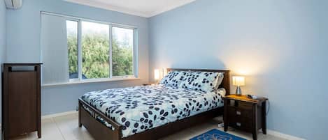 4 bedrooms