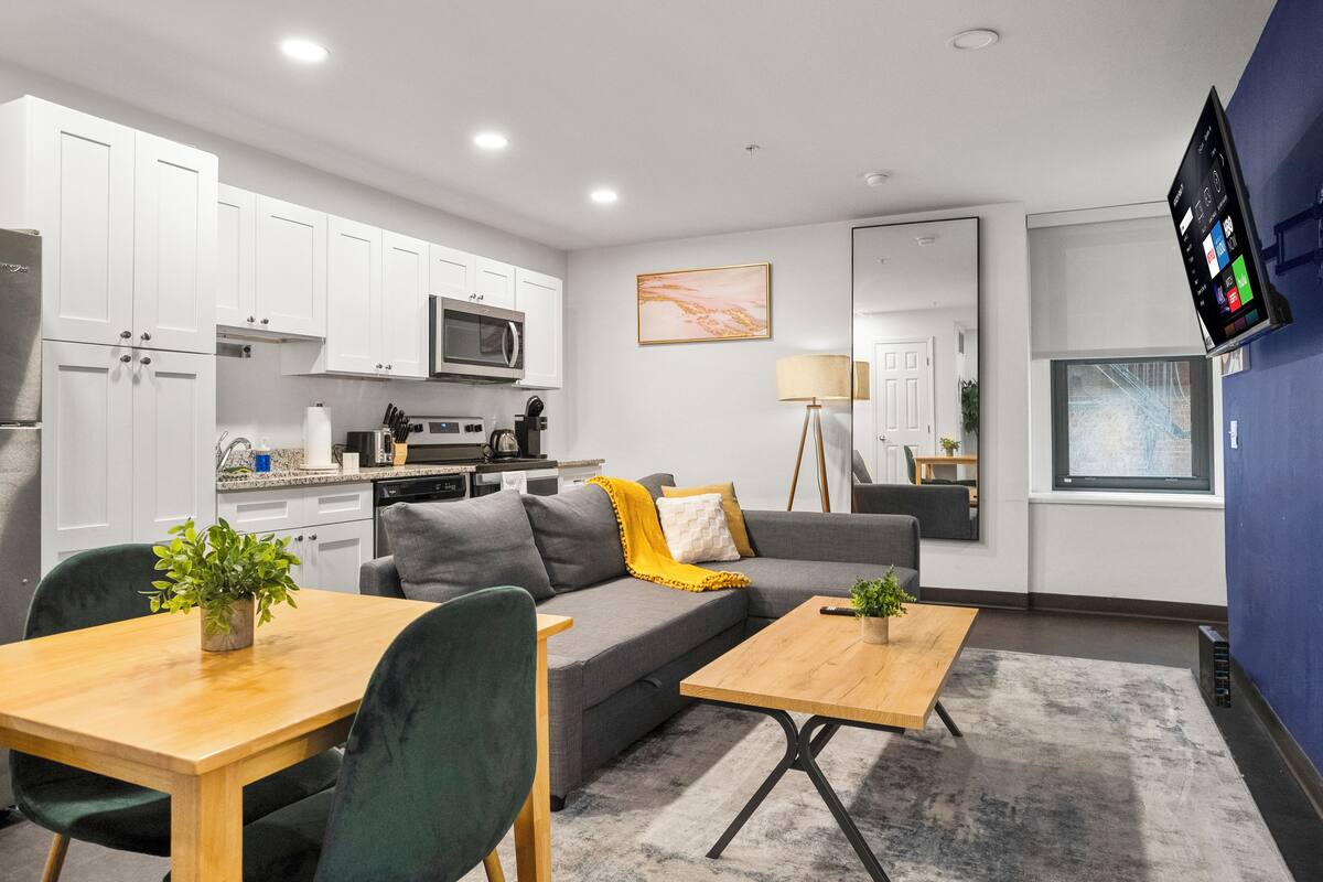 Älytelevisio, Netflix, Hulu, suoratoistopalvelut