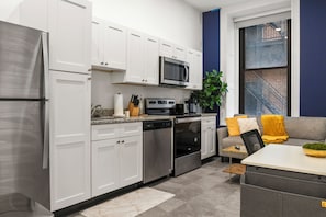 Appartamento Deluxe, 1 camera da letto, non fumatori | Cucina privata | Frigorifero, microonde, piano cottura, lavastoviglie