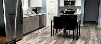 Majesty 3-bedroom house in vibrant Birmingham w/ WiFi & 9 mins from downtown