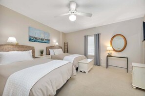 4 habitaciones, tabla de planchar con plancha y wifi gratis 