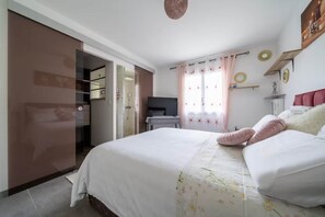 3 chambres, Wi-Fi gratuit