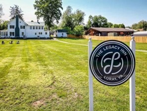 Property grounds - Historic suite w/ porch & garden views (Luray)
