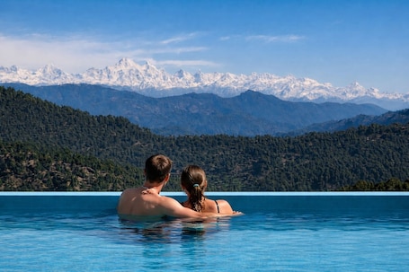 Front of property. Spellmount - Himalayan View Infinity Pool Resort In Kausani