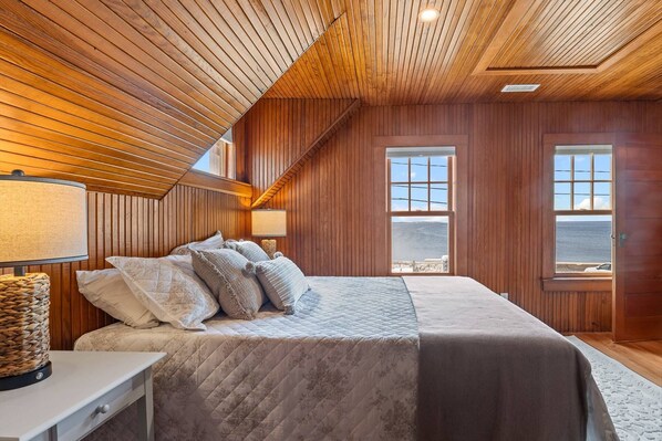 3 bedrooms, iron/ironing board, WiFi