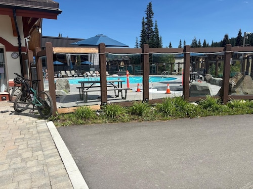 BEST LOCATION!! Steps from the Village, Private Garage + 4 Parking Spots!