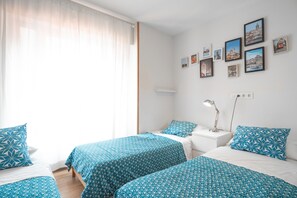 1 室のベッドルーム、WiFi (無料)、ベッドシーツ