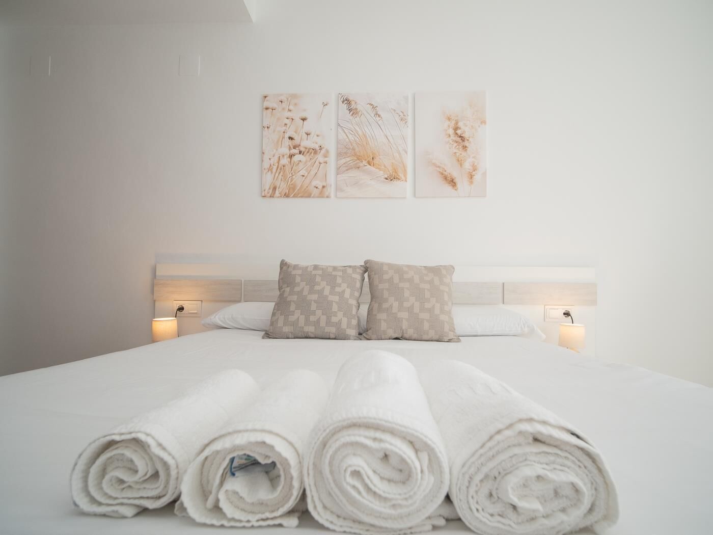 3 dormitorios, tabla de planchar con plancha, Internet y ropa de cama