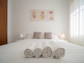 3 Schlafzimmer, Bügeleisen/Bügelbrett, Internetzugang, Bettwäsche