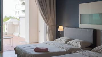 Apartamento presidencial, balcón | 2 dormitorios, escritorio, espacio para trabajar con un portátil