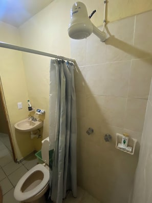Family House, City View | Bathroom - DEPARTAMENTO II VALLARTA (Puerto Vallarta)