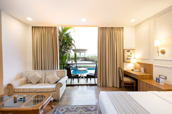 Luxury Room, Balcony, Mountain View