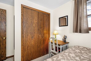 2 habitaciones, cuna de viaje y wifi 