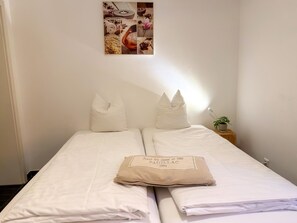 3 chambres, fer et planche à repasser, accès Internet
