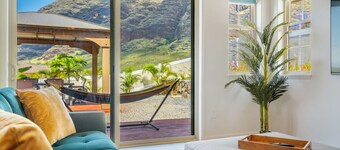 4 beds, Near Beach, Pool, Spa, Gym, Ocean Views