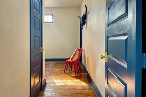 Interior - Southwest Escape in Fort Davis: Walk to Dining! (Fort Davis)