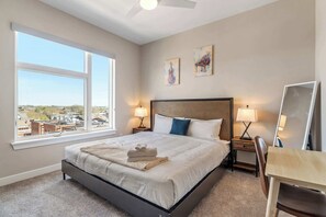 Deluxe Apartment, 3 Bedrooms, Non Smoking | Desk, laptop workspace, iron/ironing board, free WiFi - CozySuites - Penrose (Indianapolis)