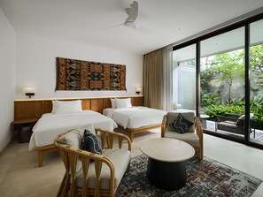 6 bedrooms, in-room safe, desk, iron/ironing board