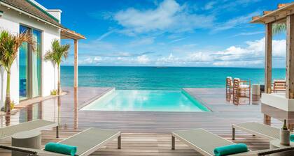 6 BR All-Inclusive Villa with Private Chef @ Ambergris Cay: Dream Pavillion
