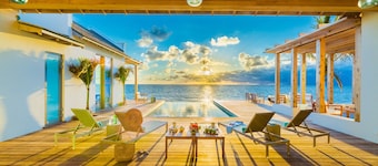 6 BR All-Inclusive Villa with Private Chef @ Ambergris Cay: Dream Pavillion