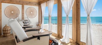 4 BR All-Inclusive Villa @ Ambergris Cay: Lands' End