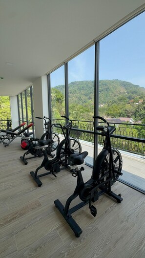 1 bedroom, in-room safe, blackout drapes, iron/ironing board - One bedroom Palmetto Condo Karon A608 (Karon)