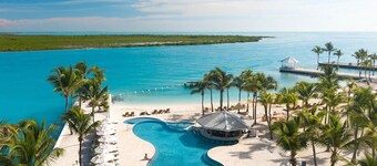 1 BR Oceanfront, All-Inclusive Suite at Blue Haven Resort