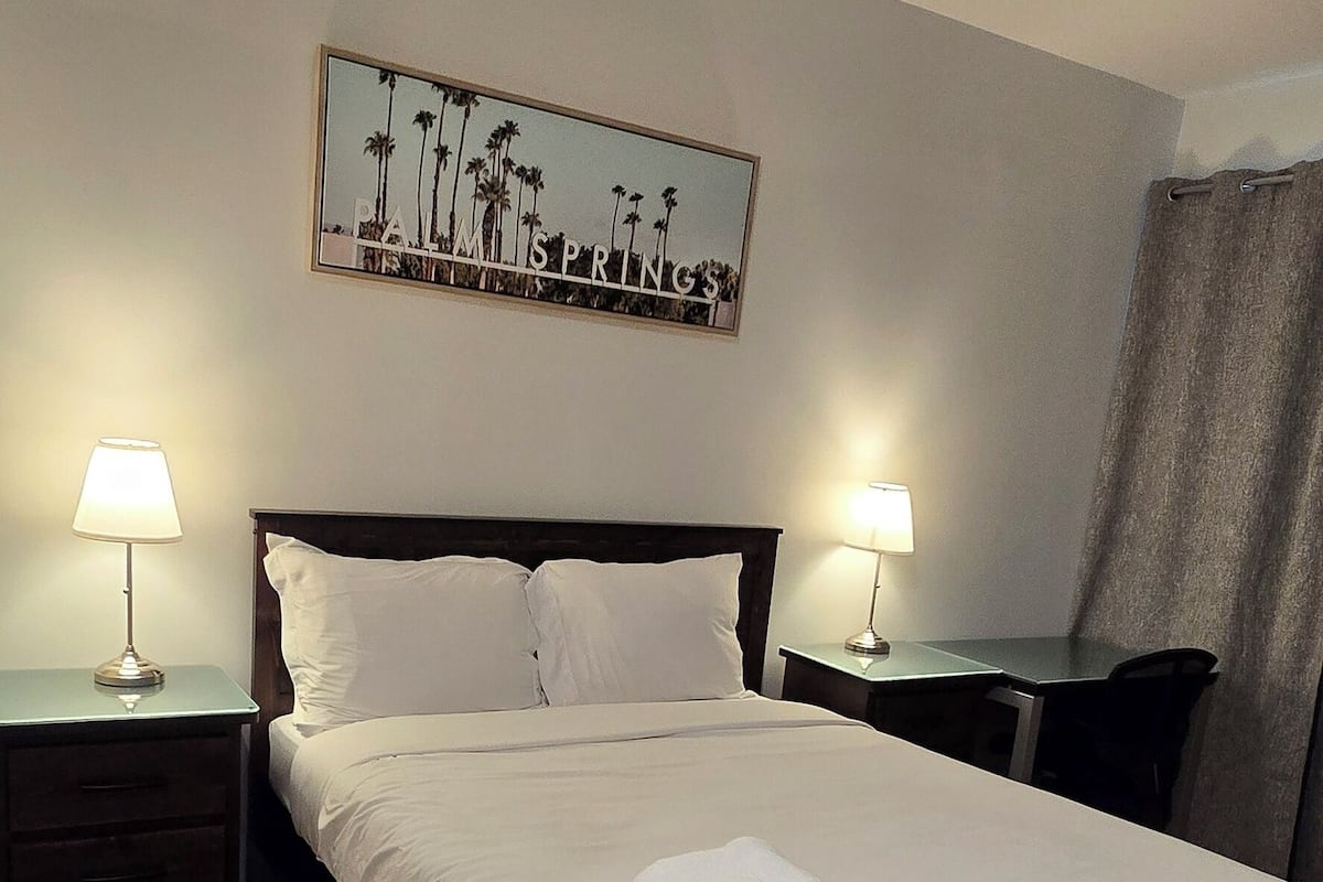 Phòng Royal | 1 phòng ngủ, bộ đồ giường cao cấp, chăn bông, trang trí khác biệt