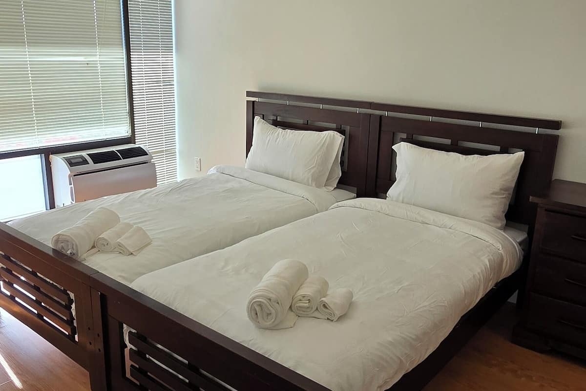 Comfort Triple Room, 3 Katil Bujang (Single), mesra pergerakan, Non Smoking | Peralatan tempat tidur premium, gebar bulu kapas