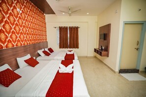 Family Quadruple Room | Soundproofing, bed sheets - My Rooms (Channapatna)