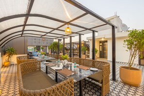 Rooftop terrace - Saltstayz Premier - Paschim Vihar (New Delhi)