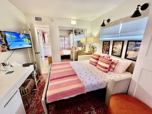 2 habitaciones, escritorio, cuna de viaje y wifi gratis
