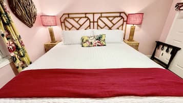 2 bedrooms, desk, travel crib, free WiFi