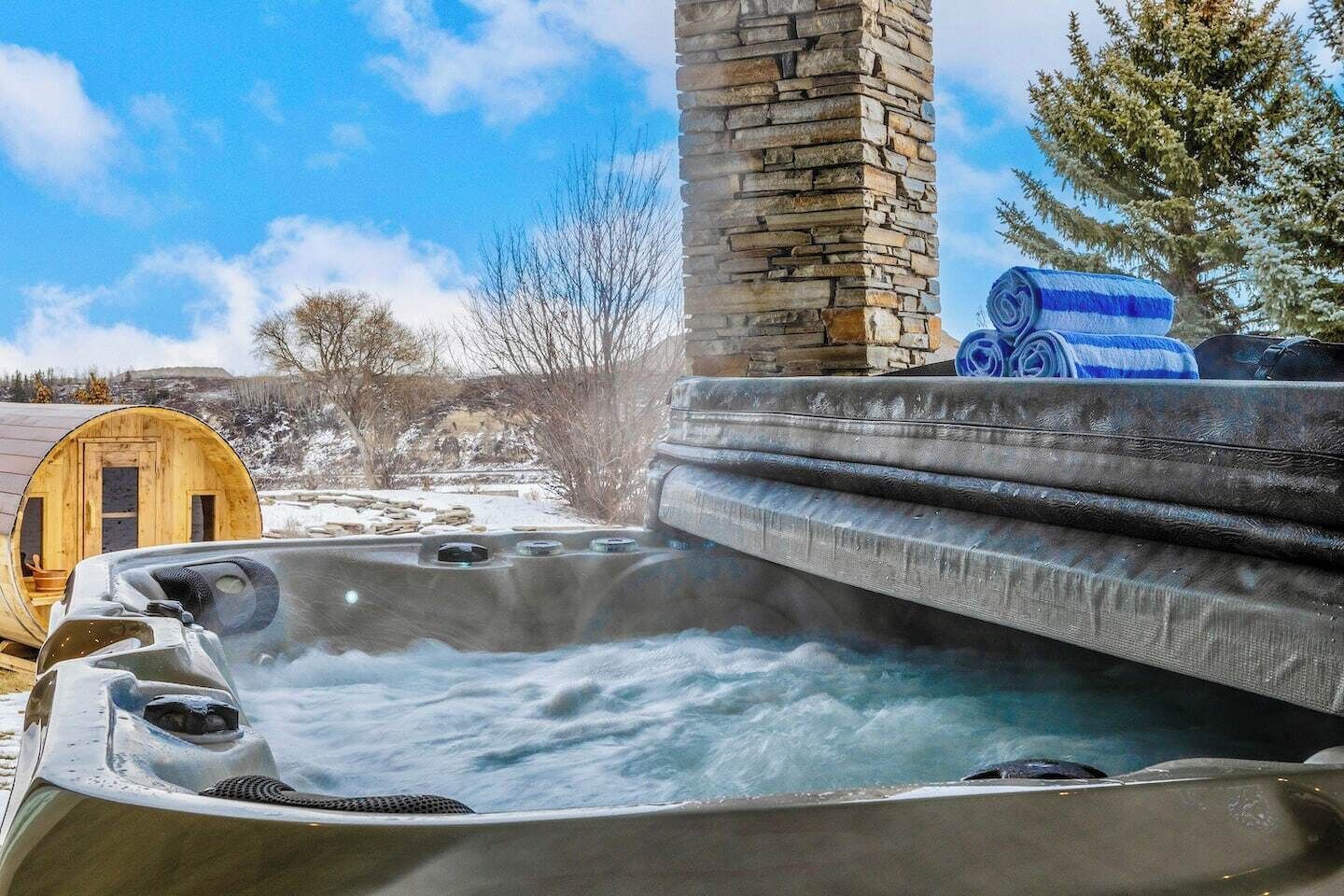 Bain à remous extérieur